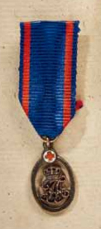 Red+cross+medal%2c+miniature%2c+obv+