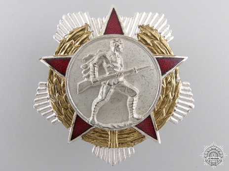 Order of Bravery, Badge (screwback) Obverse