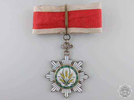 Order of the Golden Grain, III Class Commander Obverse