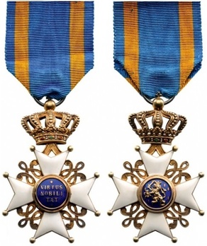 Knight (Silver gilt) Obverse and Reverse