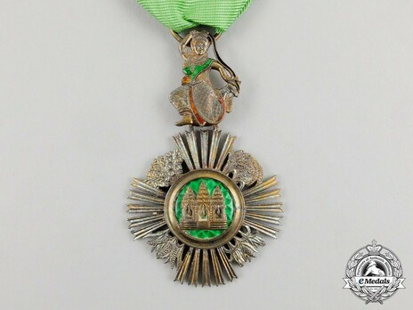 Royal Order of Sowathara, Knight Obverse