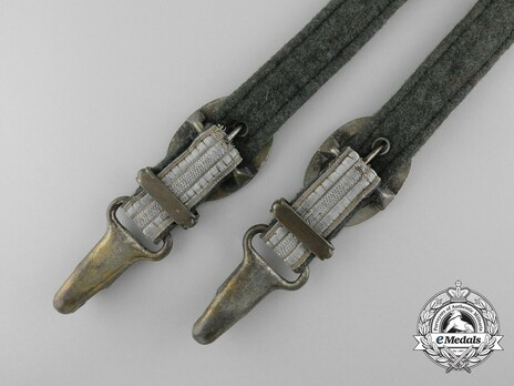 German Army Dagger Hangers Fittings Reverse Detail