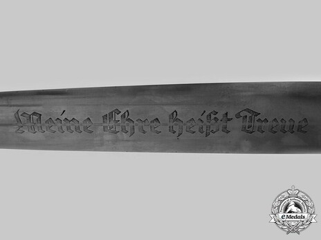 Allgemeine SS M36 Chained Service Dagger Etching Detail