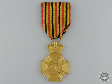 II Class Cross (for Long Service, 1919-1934) Obverse