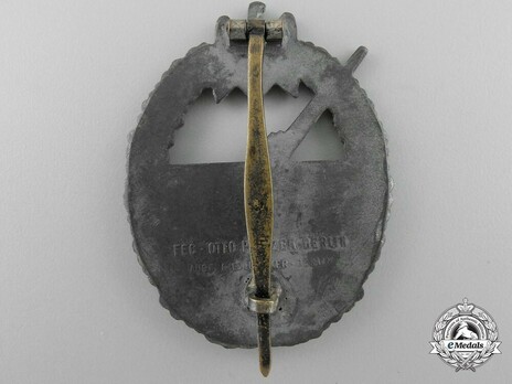 Coastal Artillery War Badge, by C. E. Juncker (in zinc) Reverse