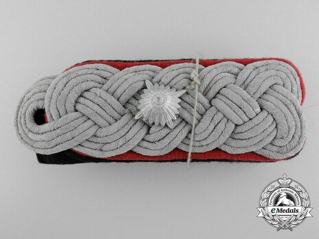 Waffen-SS Artillery Obersturmbannführer Shoulder Boards Obverse