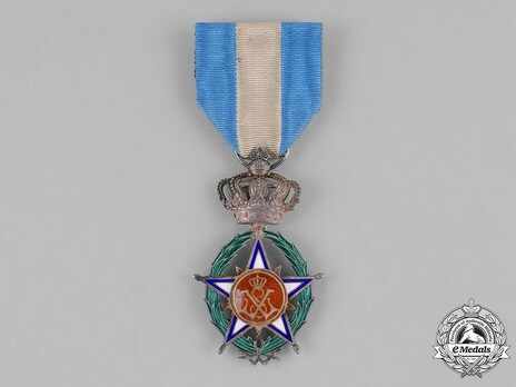 Knight (1888-1951) Obverse with Ribbon