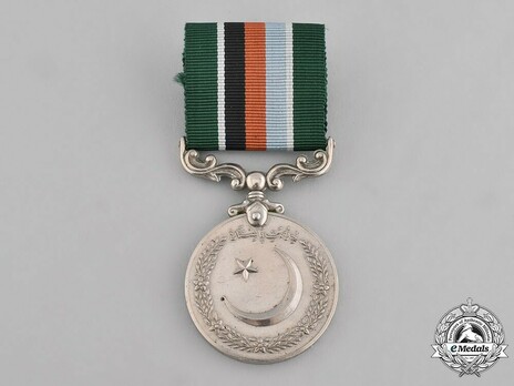 Medal of Service, in Silver Obverse
