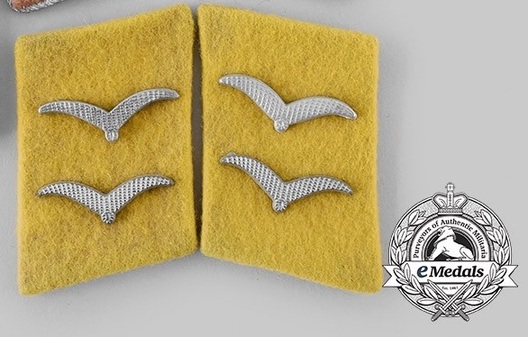 Luftwaffe Flying Troops Gefreiter Collar Tabs Obverse