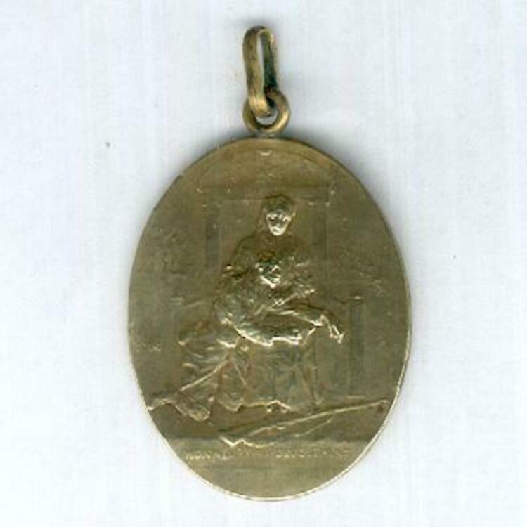 Bronze nurses obverse