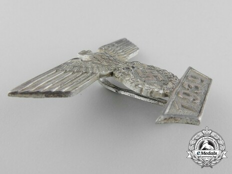 Clasp to the Iron Cross I Class, Type I, by Boerger (pinback) Obverse