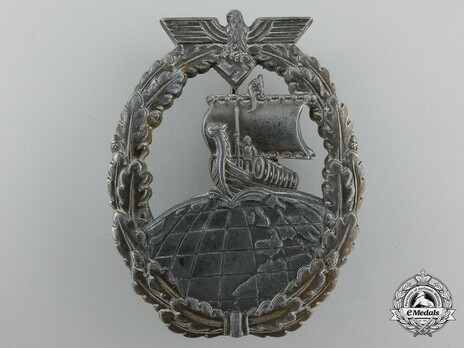 Naval Auxiliary Cruiser War Badge, by F. Orth Obverse