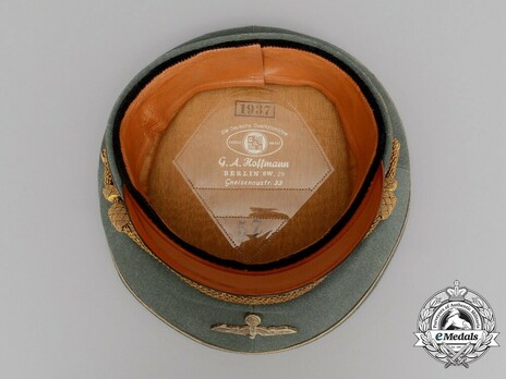 German Army General's Pre-1943 Visor Cap (with metal insignia) Interior