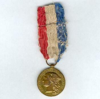 Medal for Honour of Epidemics, Bronze Medal (Ministry of the Interior, stamped “H.PONSCARME,” 1889-1921)