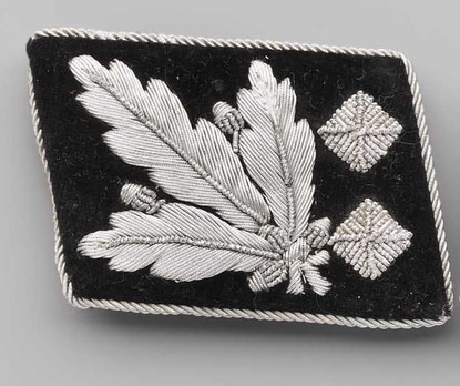 Waffen-SS Post-1942 Obergruppenführer Collar Tabs Obverse