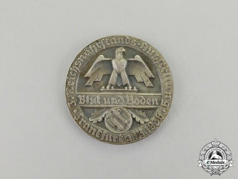 Exhibition Badge Frankfurt, 1936 (tobacco version) Obverse