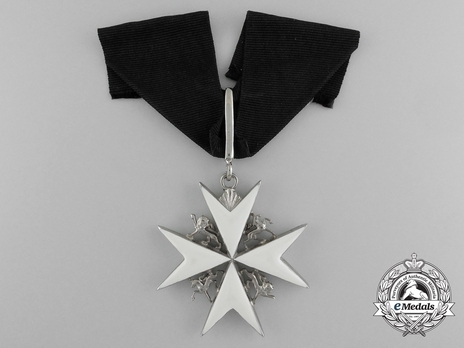 Miniature Commander (in silver) Obverse