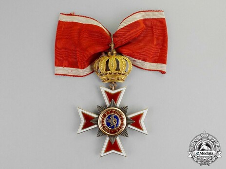 House Order of the Golden Lion, Type II, Commander Obverse with Ribbon