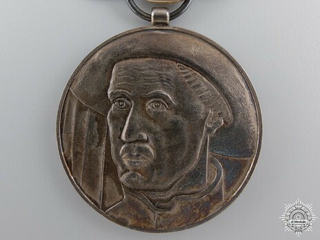 Silver Medal Obverse