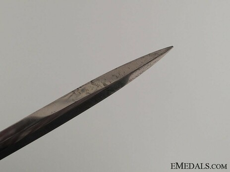 German Army Unmarked Orange Grip Officer’s Dagger Blade Tip Detail