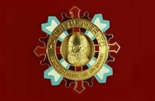 Officer Breast Star Obverse