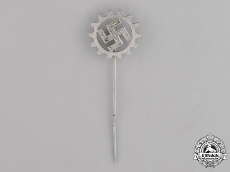 DAF Pin Obverse