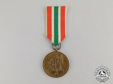 Commemorative Medal for the Return of Memel (Memel Medal), by Hauptmünzamt Berlin Obverse