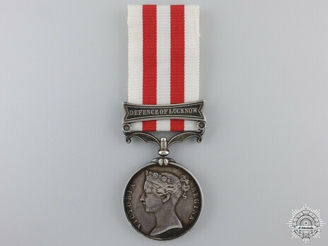 Silver Medal (with “DEFENCE OF LUCKNOW” clasp) Obverse