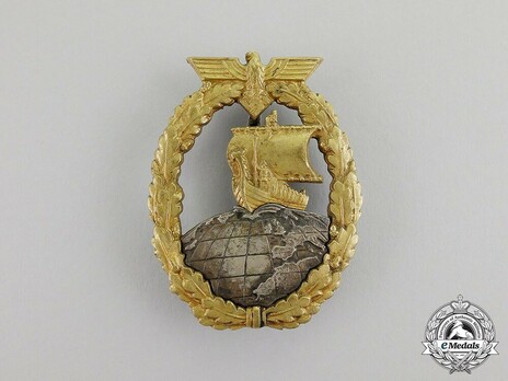 Naval Auxiliary Cruiser War Badge, by C. E. Juncker Obverse