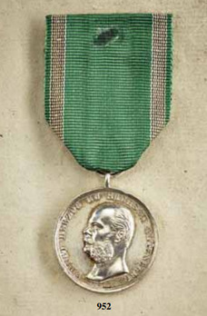 Medal for Art and Science, Type II, in Silver Obverse