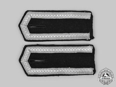 SS-TV Unterscharführer Shoulder Boards Obverse