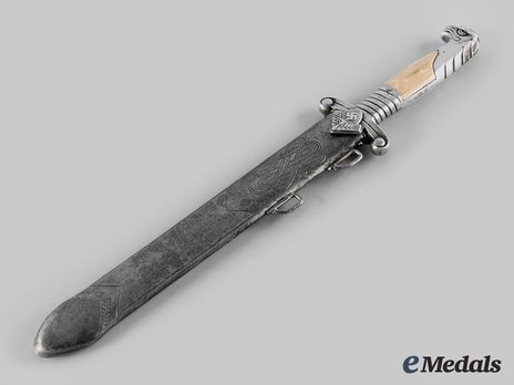RAD Hewer M37 Damascus Blade Version Obverse in Scabbard