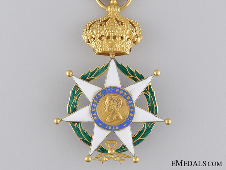 Officer Cross Obverse 