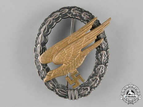 Luftwaffe Paratrooper Badge, by Assmann (in brass & nickel silver) Obverse