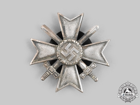 War Merit Cross I Class with Swords, by R. Souval (L/58, screwback, zinc)