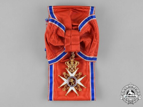 Order of St. Olav, Grand Cross, Civil Division Obverse