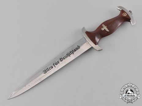 SA Standard Service Dagger by Lauterjung (H. & F.; RZM & maker marked)Obverse
