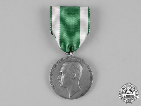 Medal for Art and Science, Type III, in Silver Obverse