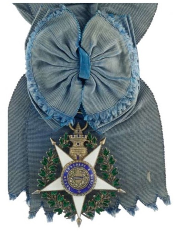 Grand cross obverse