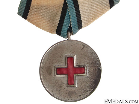 Order of the Estonian Red Cross, Silver Medal Obverse