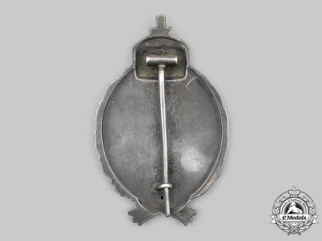 Pilot Badge, by C. E. Juncker (in silver, marked) Reverse