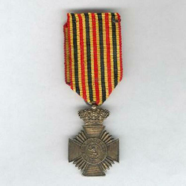 Ii class leopold ii bravery obverse 11