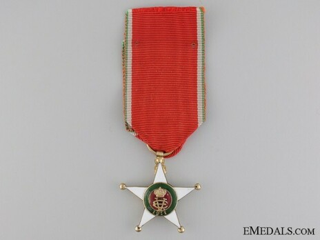 Order of the Colonial Star of Italy, Knight's Cross (in gold) Obverse