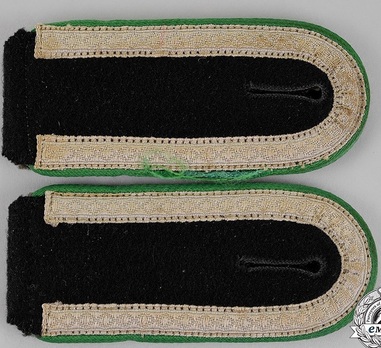 Waffen-SS Mountain Troops Unterscharführer Shoulder Boards Obverse