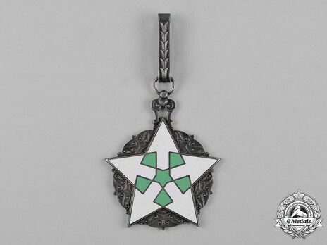 Order of Civil Merit (Wisam al-Satahaqaq al-Sun), II Class Officer Obverse