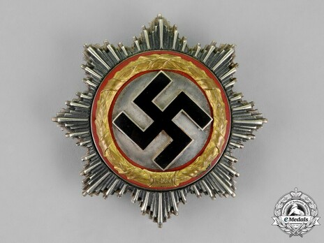 German Cross, in Gold, by C. E. Juncker (Model 2, unmarked, tombac) Obverse