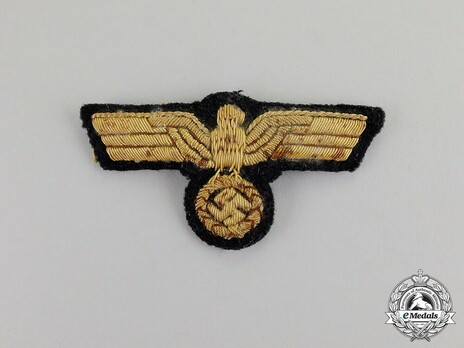 Kriegsmarine Gold On Blue Cloth Cap Eagle Insignia (Hand-Embroidered version) Obverse