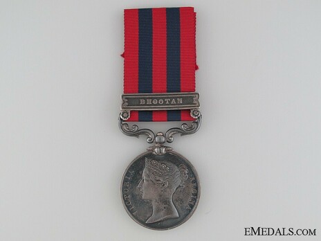 Silver Medal (with "BHOOTAN" clasp) Obverse