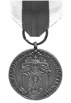 Medal of Merit for National Defence, I Class Obverse