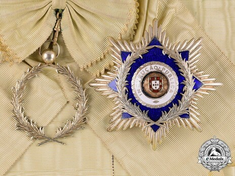 Grand Cross Details